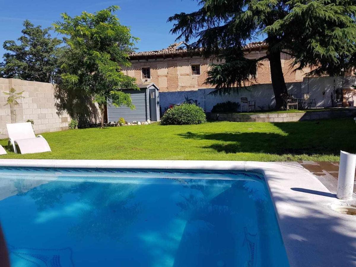 Casa De Campo Con Piscina 12 Personas Valladolid Dış mekan fotoğraf