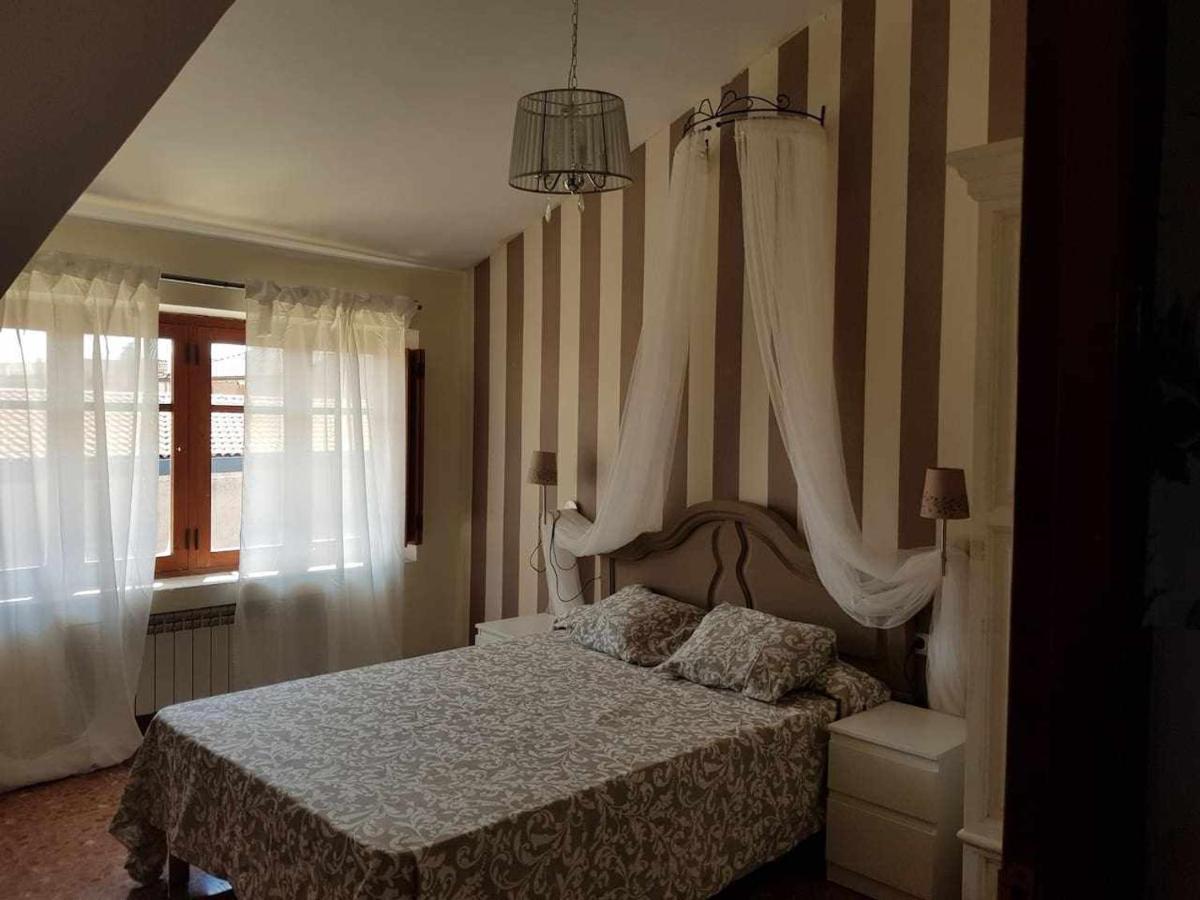 Casa De Campo Con Piscina 12 Personas Valladolid Dış mekan fotoğraf